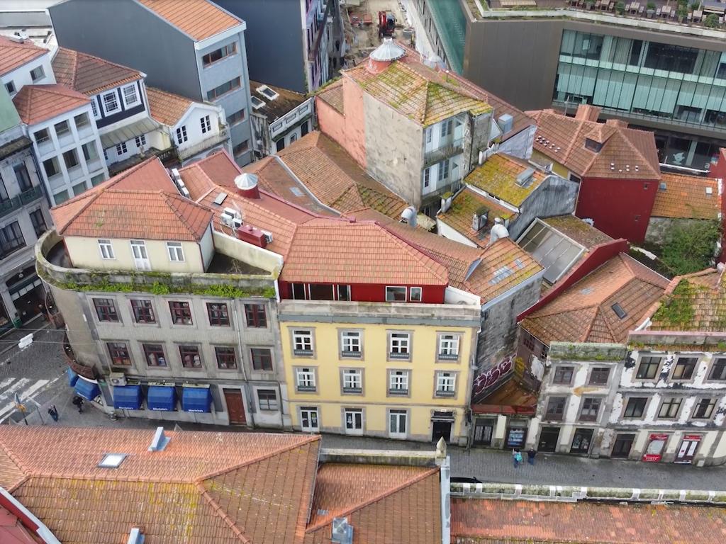 Prédio Histórico no centro do Porto - Image 37